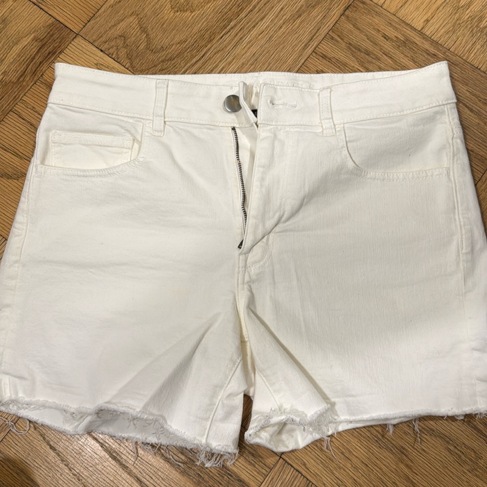 American Eagle Hi-Rise Shortie